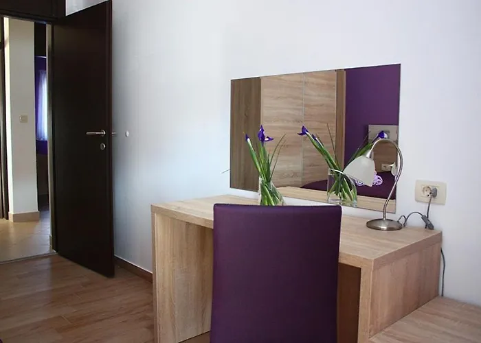 House Апартаменты Гребастика