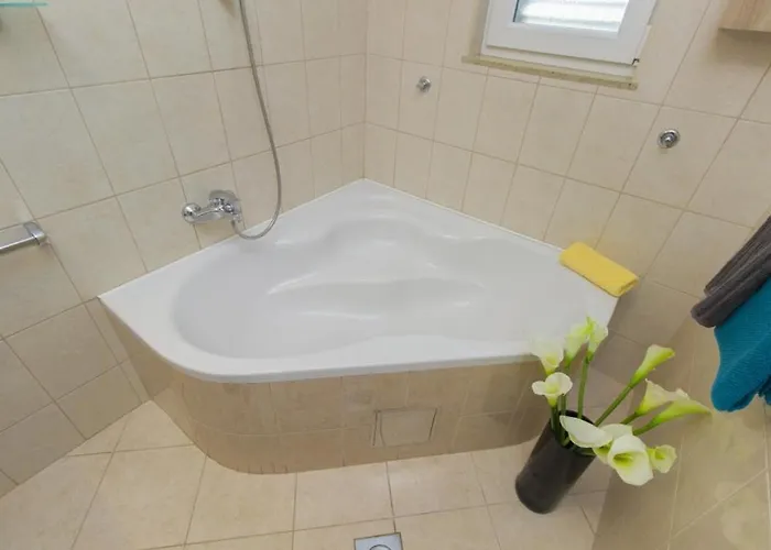 Апартаменты House Гребастика